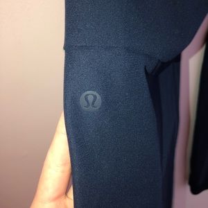 New lulu lemon joggers.MAKE AN OFFER